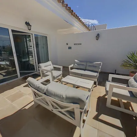 Frontline Beach Penthouse In Mi Capricho Sitio de Calahonda Exterior photo