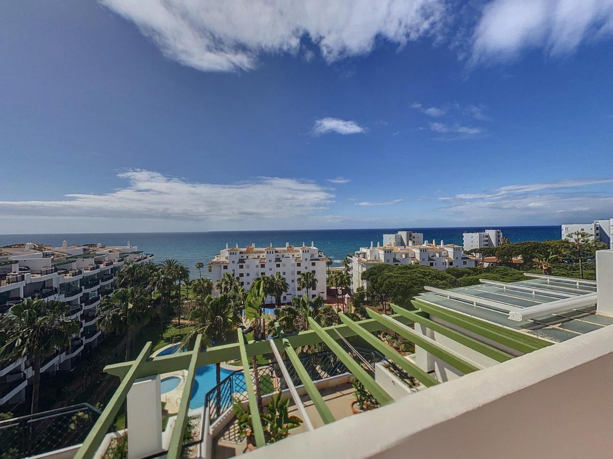 Frontline Penthouse In Mi Capricho * Sitio de Calahonda