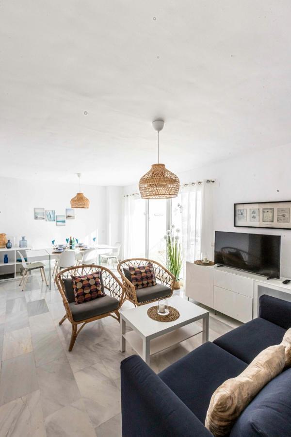 Frontline Penthouse In Mi Capricho Appartement *