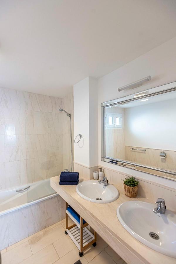 Frontline Penthouse In Mi Capricho Appartement Sitio de Calahonda